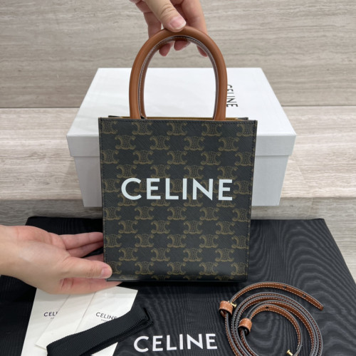 셀린느 미니 버티컬 카바스 - CELINE 프린트 트리옹프 캔버스 & 카프스킨
