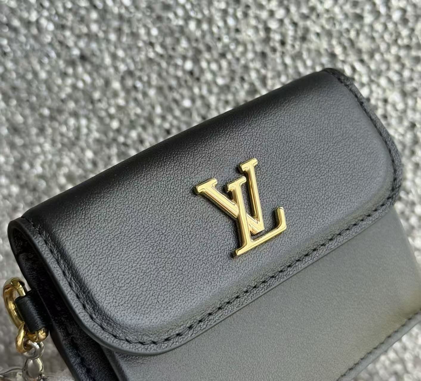 루이비통 타이니 렉토 벌소 카드 홀더 LV 블룸