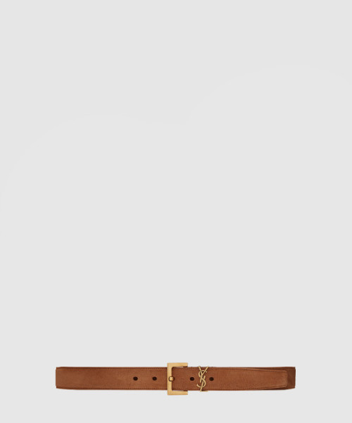 스퀘어 버클을 장식한 스웨이드 소재의 CASSANDRE 벨트 634437